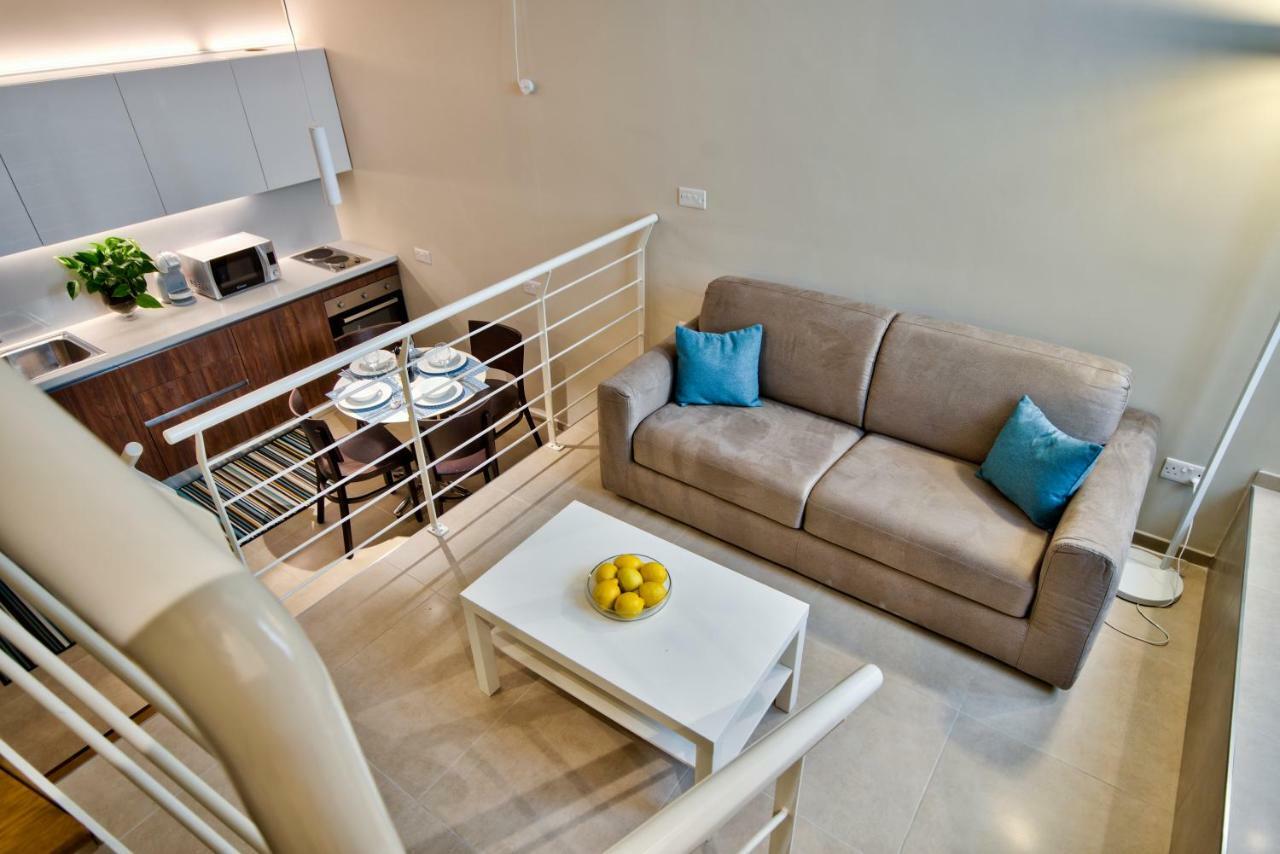 Spinola Park - The One Bedroom Loft Saint Julian's ภายนอก รูปภาพ